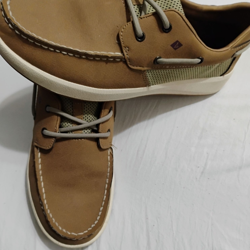 Sperry shoes